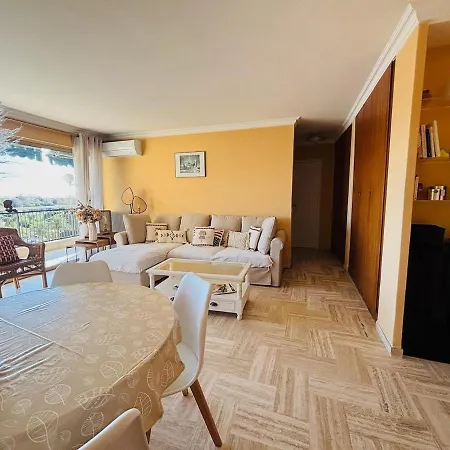 Le Pamplemousse - Stunning 1 Bedroom Quiet Pool Daire Mandelieu